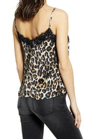 Load image into Gallery viewer, Sleeveless Fashion Top-M1